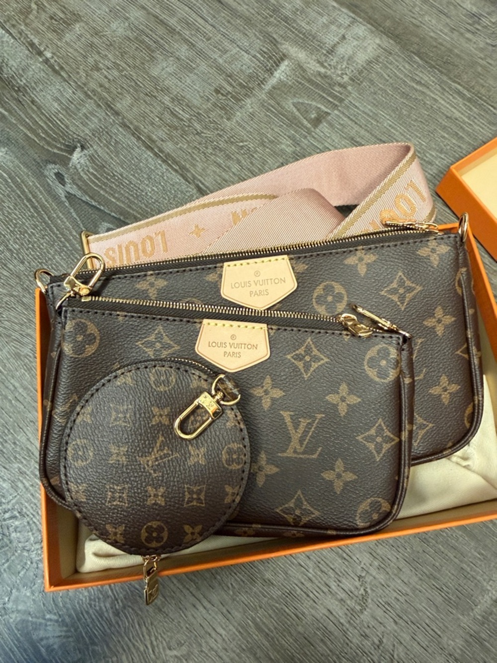 Louis Vuitton Brown Monogram Pochette with Pink Webbing Strap - Picture 2 of 6